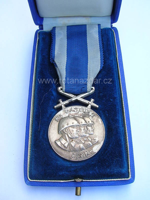 exponát_týdne_-Cs_medaile-za-zasluhy-1943-London